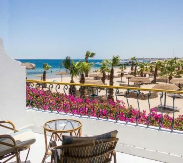 لوتس باي ريزورت