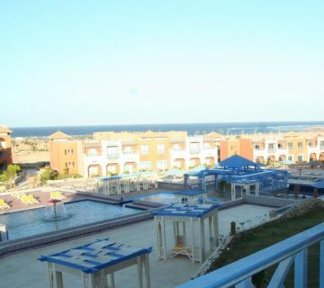 فندق الفراعنه هايتس مع براند ترافيل