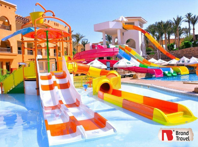 أكوا بارك فندق ريحانة رويال بيتش
