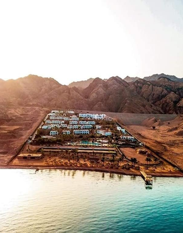 أماكن سياحية في دهب وأماكن الإقامة